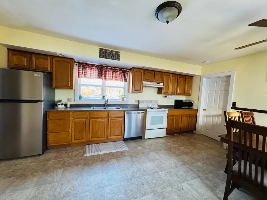 31 Gardner Street Patten ME 04765