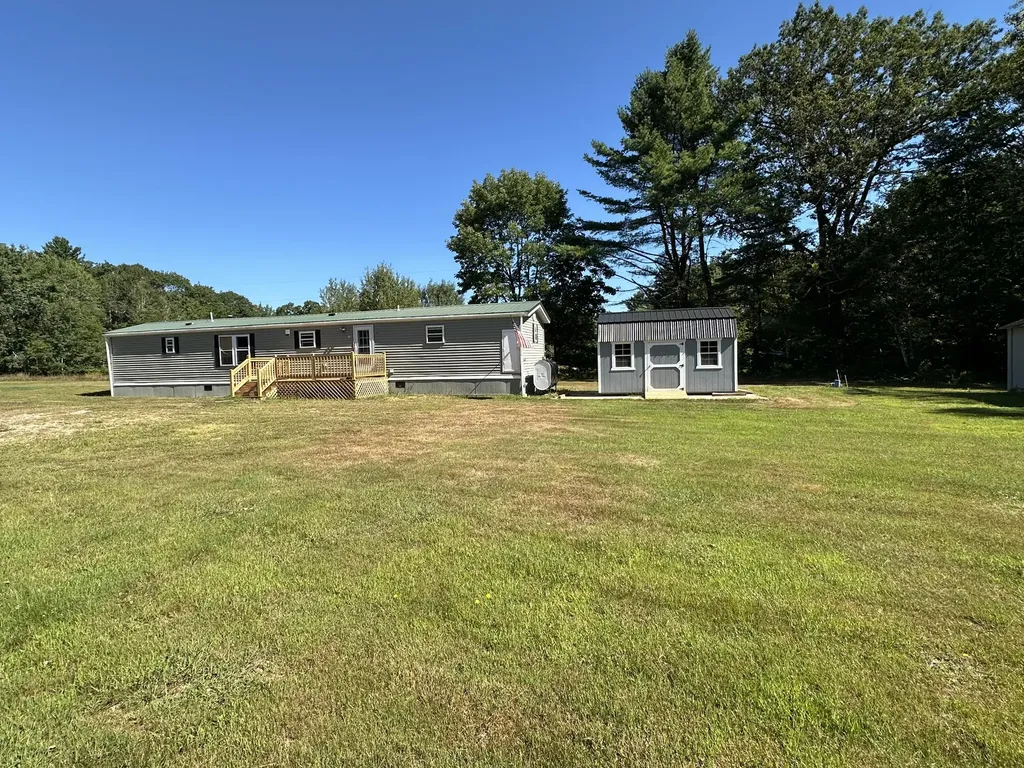 125 Old Thompson Road Buxton ME 04093