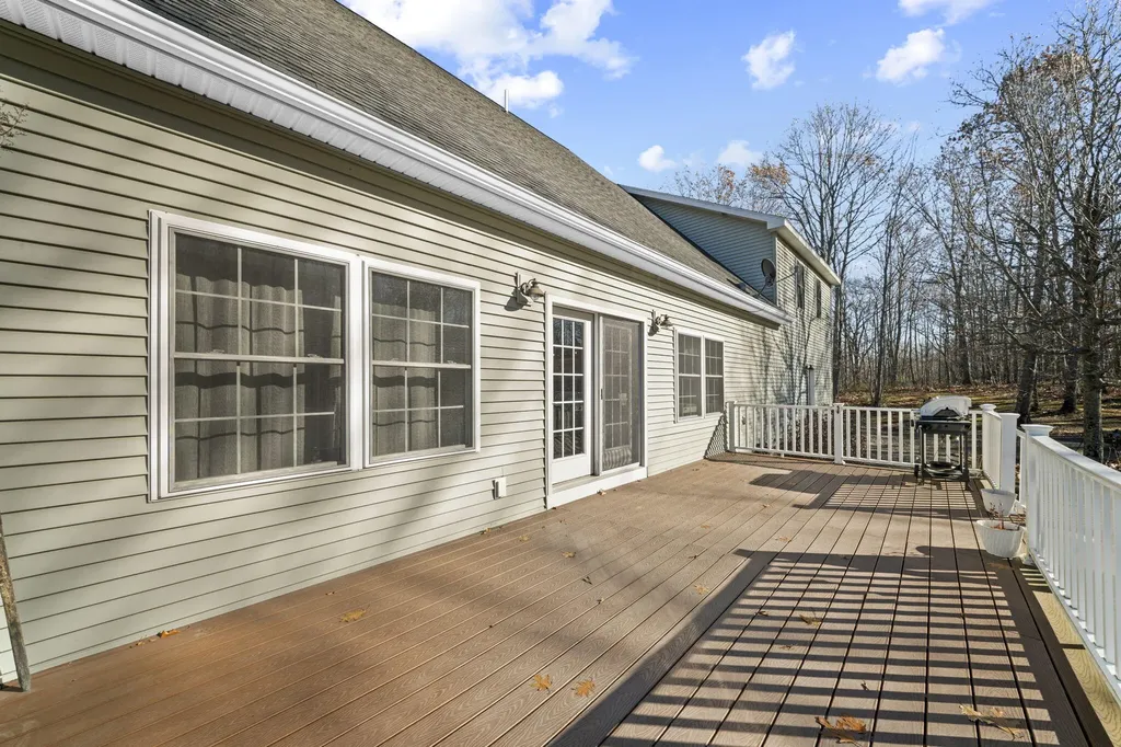 130 Kennard Road Newburgh ME 04444
