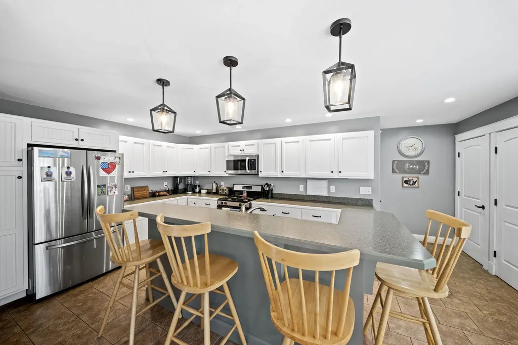 130 Kennard Road Newburgh ME 04444