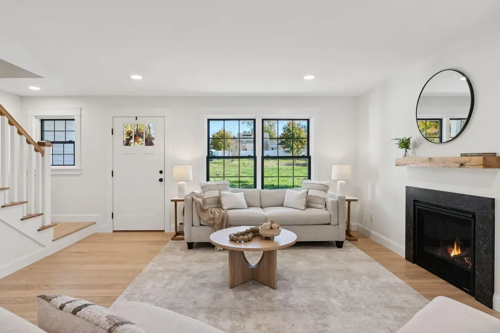 4 Furbish Lane Kennebunk ME 04043