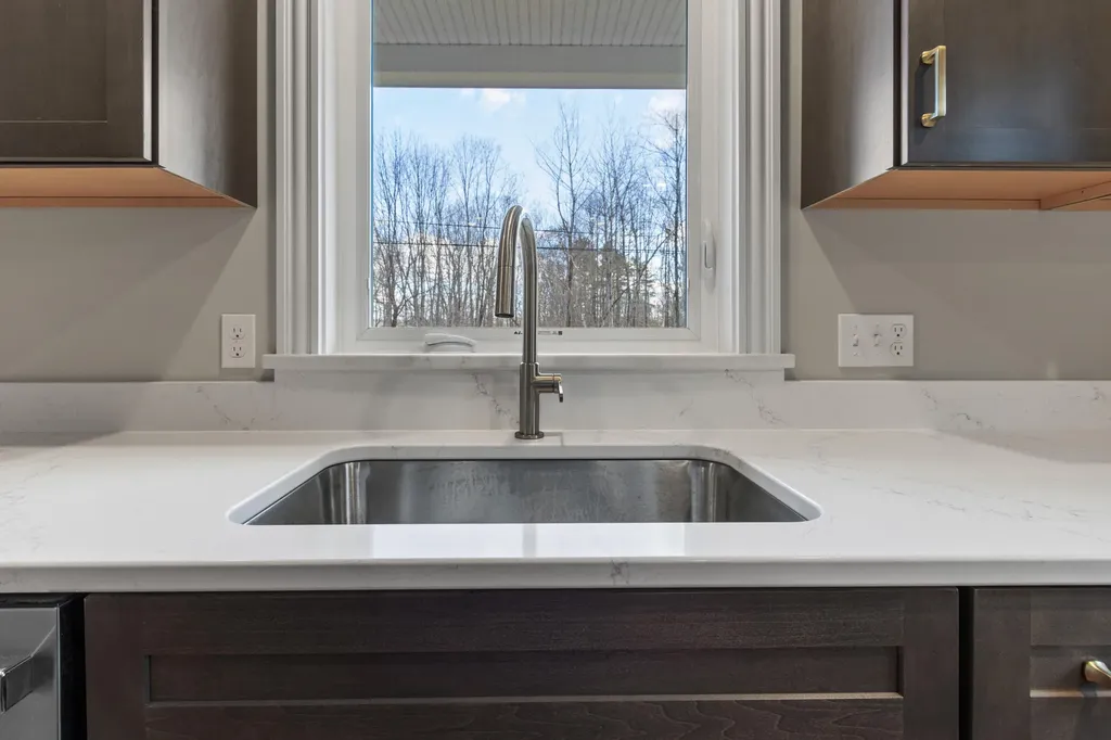 1 Friendly Way (on Land Of Nod ) Windham ME 04062