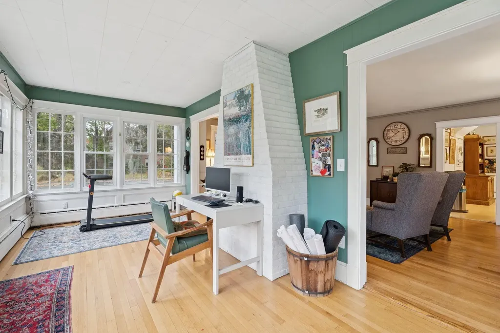 84 Spring Street Brunswick ME 04011