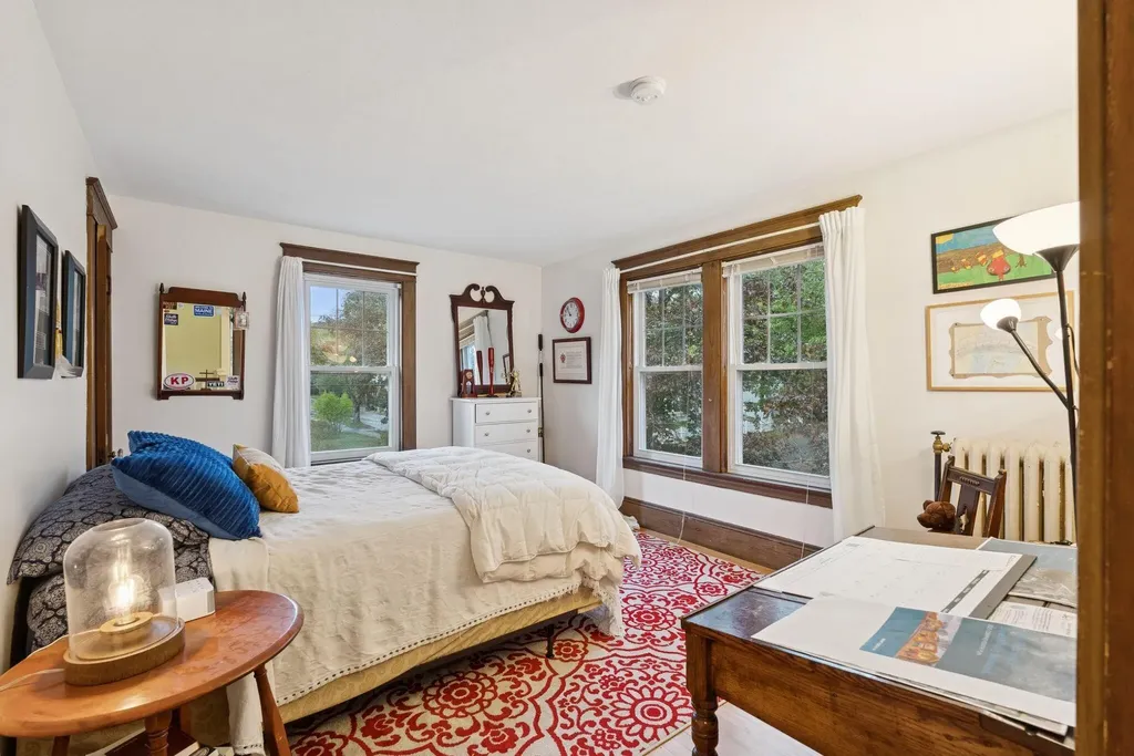 84 Spring Street Brunswick ME 04011
