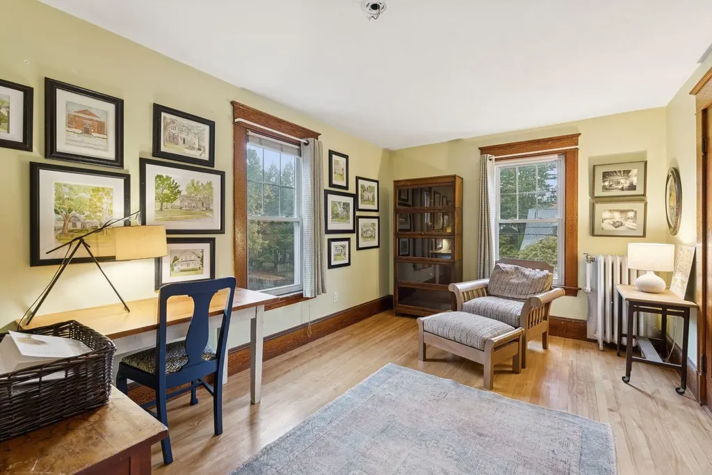 84 Spring Street Brunswick ME 04011