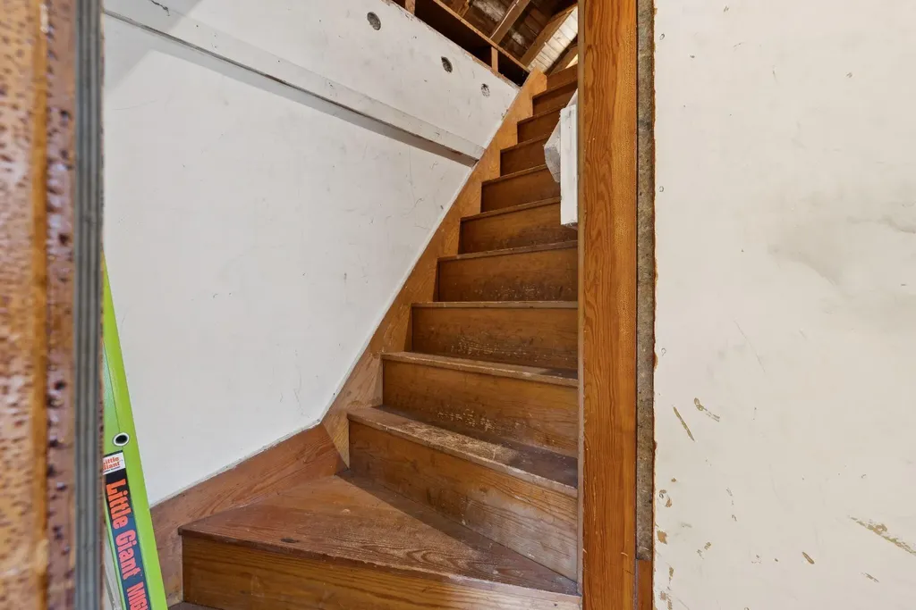 84 Spring Street Brunswick ME 04011