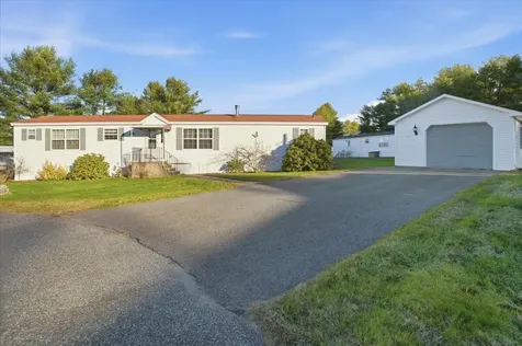 17 Rita Drive Sabattus ME 04280