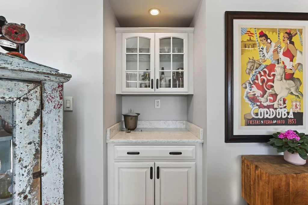 16 Guilford Court Portland ME 04101