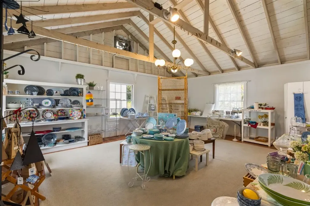 34 Townsend Avenue Boothbay Harbor ME 04538