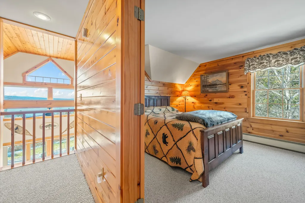 32 Kendall Farm Trail Rangeley ME 04970