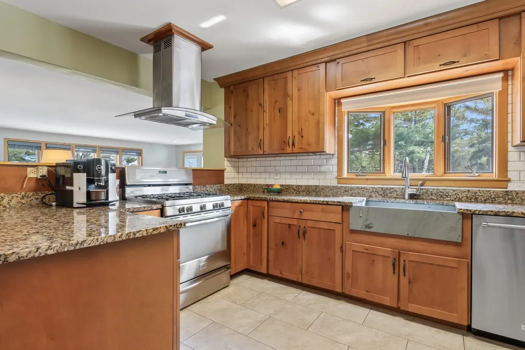 33 + 30 Taylor Road Westport Island ME 04578