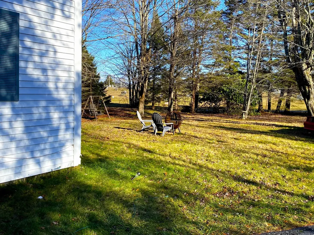 25 Belleview Avenue Winter Harbor ME 04693