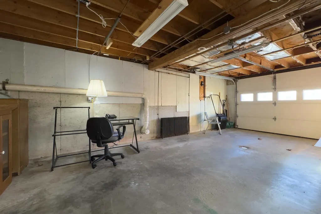 38 Conary Lane Warren ME 04864