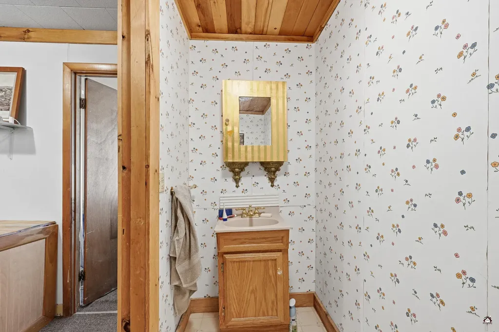 104 Madawaska Avenue Pittsfield ME 04967