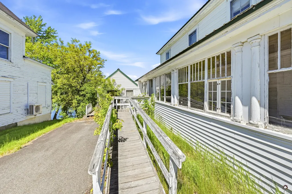 104 Madawaska Avenue Pittsfield ME 04967