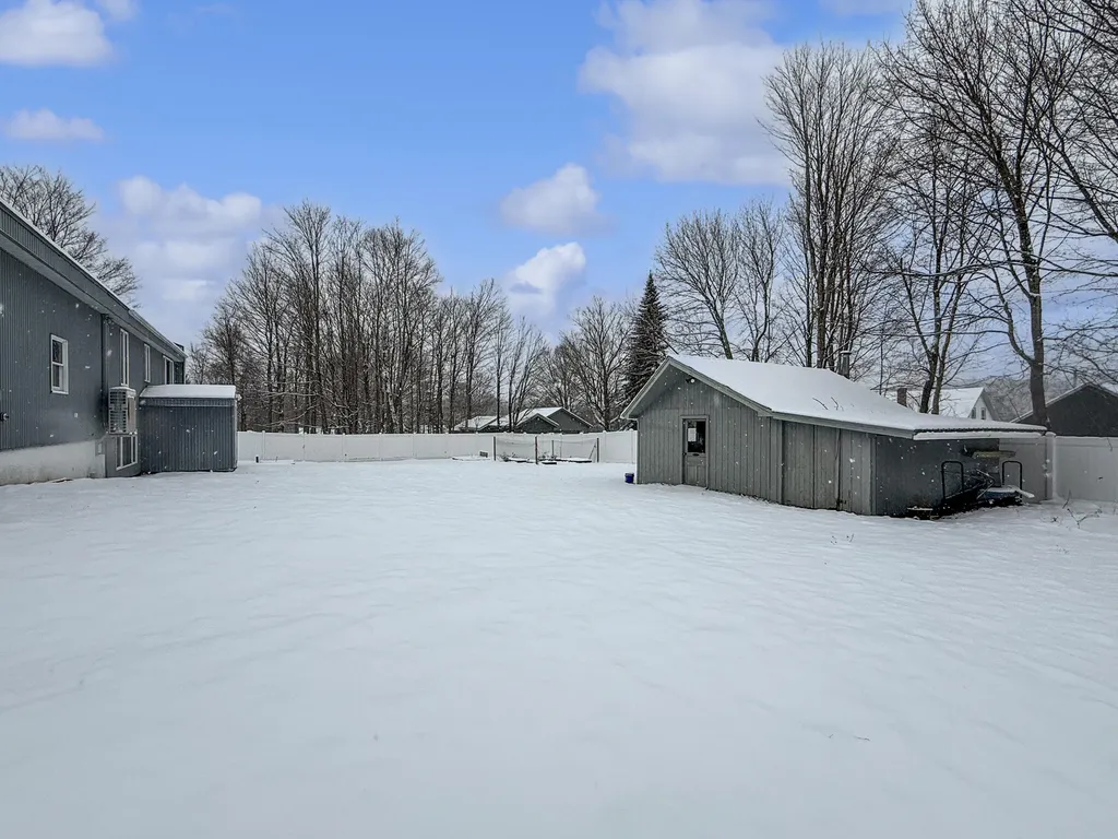 36 N Wiggin Street Greenville ME 04441
