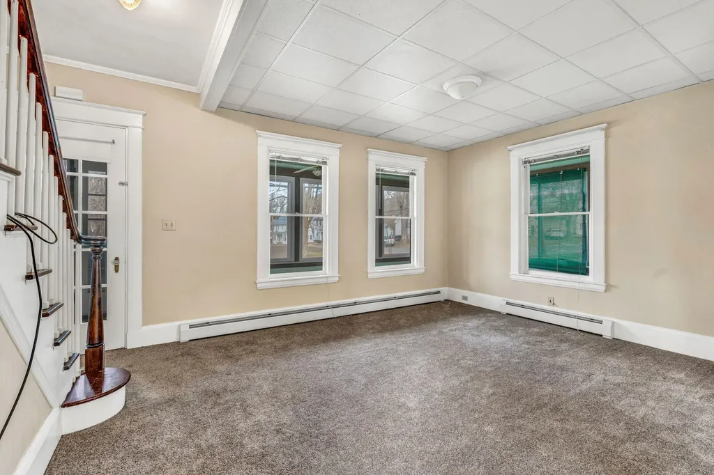 26 Pleasant Street Skowhegan ME 04976