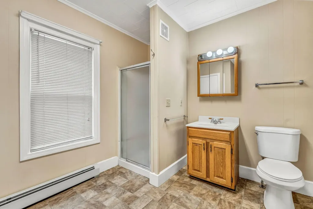 26 Pleasant Street Skowhegan ME 04976