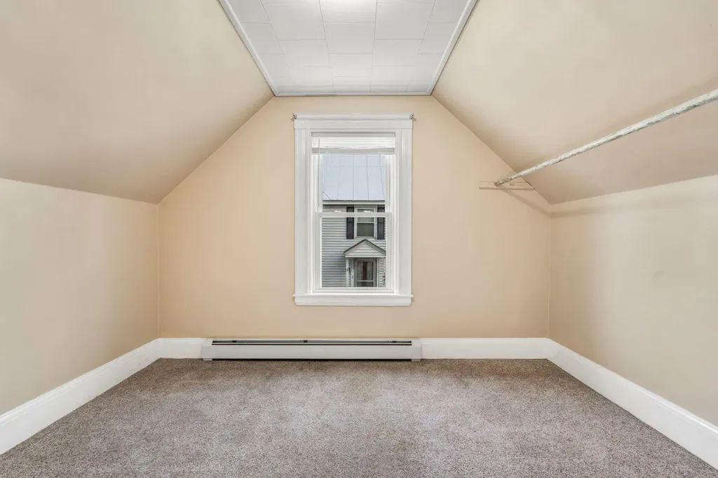 26 Pleasant Street Skowhegan ME 04976