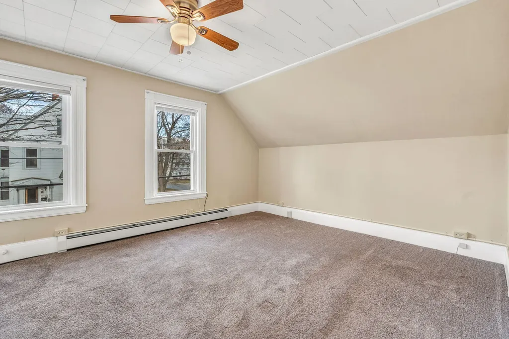 26 Pleasant Street Skowhegan ME 04976