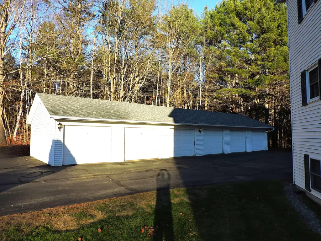 39 Albert Avenue Augusta ME 04330