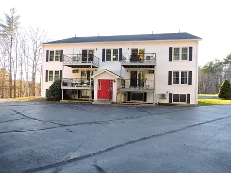 39 Albert Avenue Augusta ME 04330