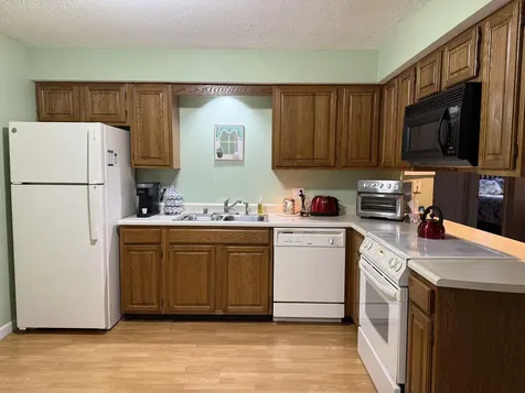 39 Albert Avenue Augusta ME 04330