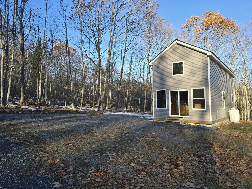 212 Ross Hill Road Saint Albans ME 04971