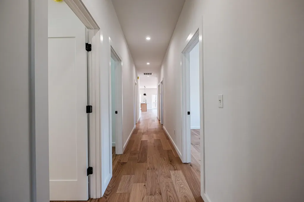 33 Nahama Way Newry ME 04261