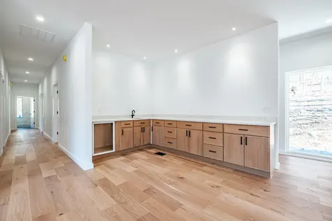 33 Nahama Way Newry ME 04261