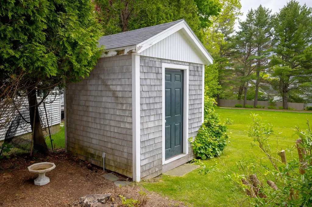 6 Gilpatrick Lane Mount Desert ME 04662