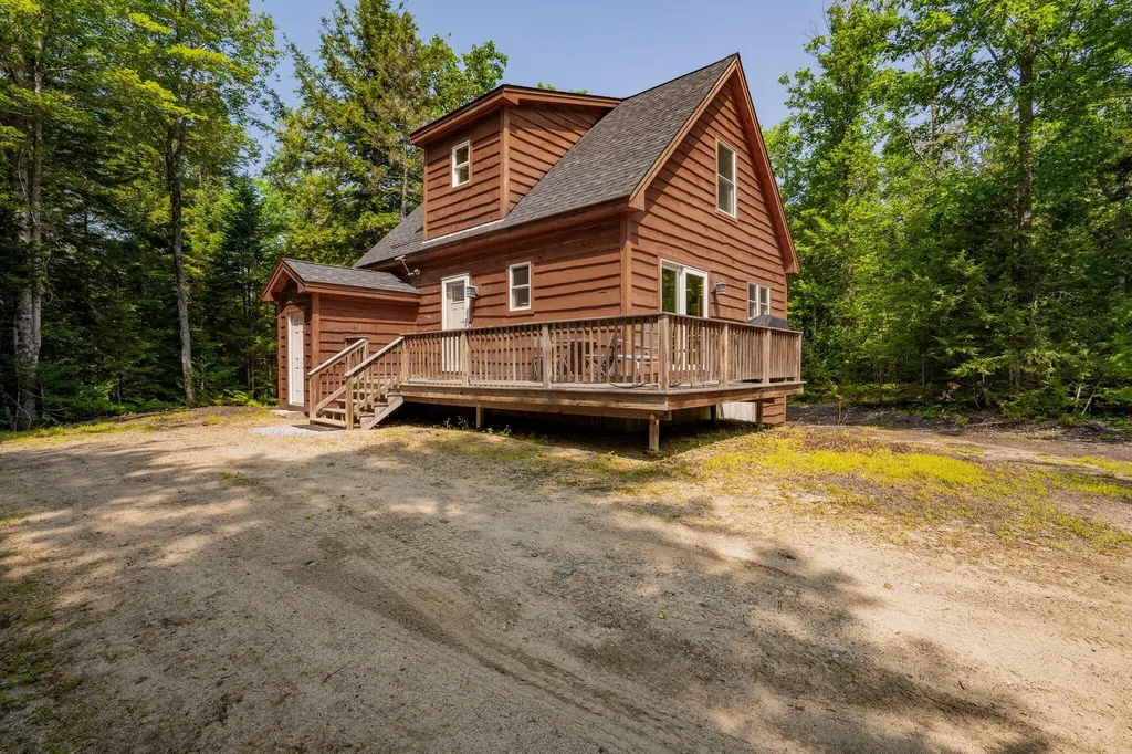 19 River Glen Road Bethel ME 04217