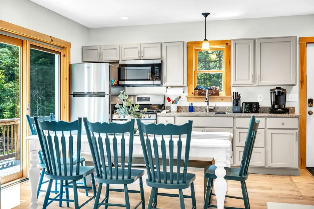 19 River Glen Road Bethel ME 04217