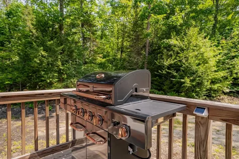 19 River Glen Road Bethel ME 04217