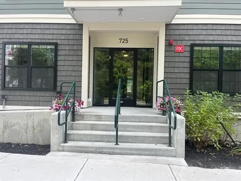 725 Central Avenue Dover NH 03820