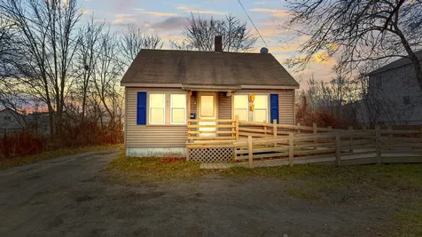 939 Sabattus Street Lewiston ME 04240