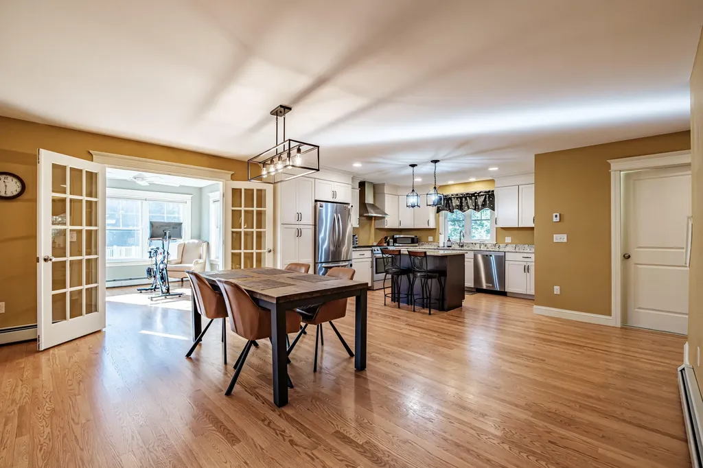 29 Mccann Way Scarborough ME 04074