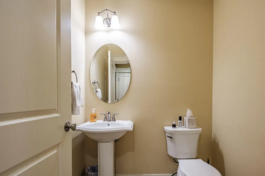 29 Mccann Way Scarborough ME 04074