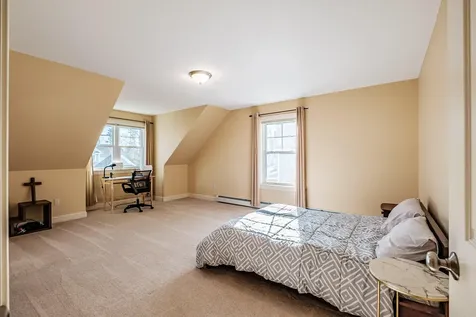 29 Mccann Way Scarborough ME 04074