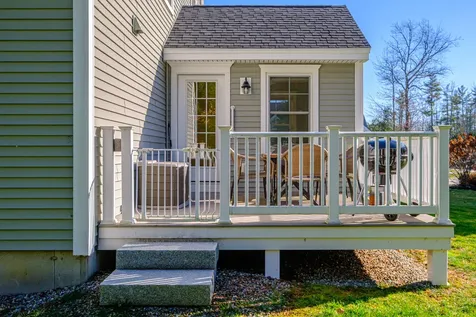 29 Mccann Way Scarborough ME 04074