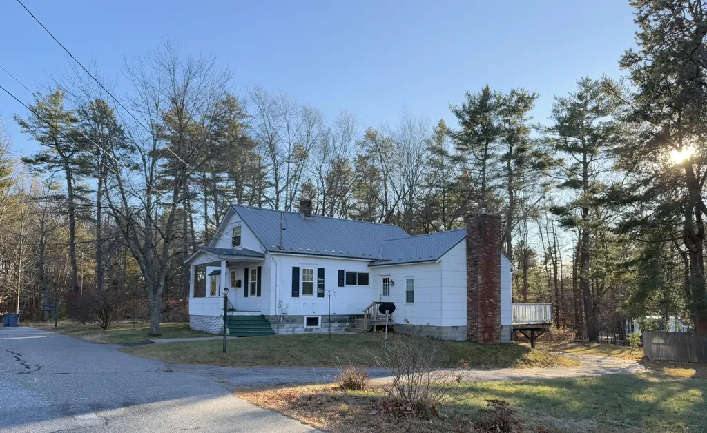 7 Vermont Street Sanford ME 04073