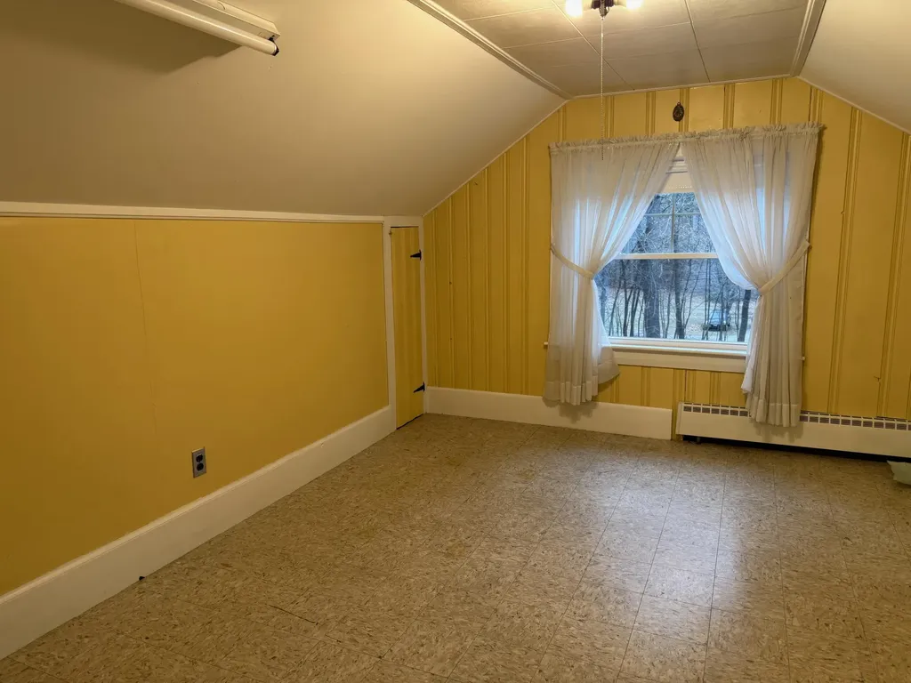 7 Vermont Street Sanford ME 04073