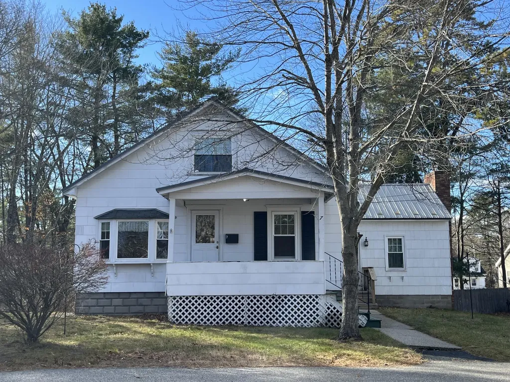 7 Vermont Street Sanford ME 04073