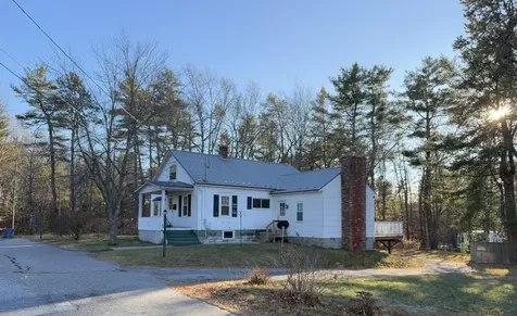 7 Vermont Street Sanford ME 04073