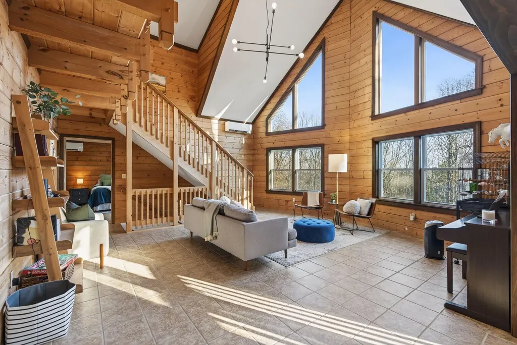 9 Black Oak Drive Cumberland ME 04021