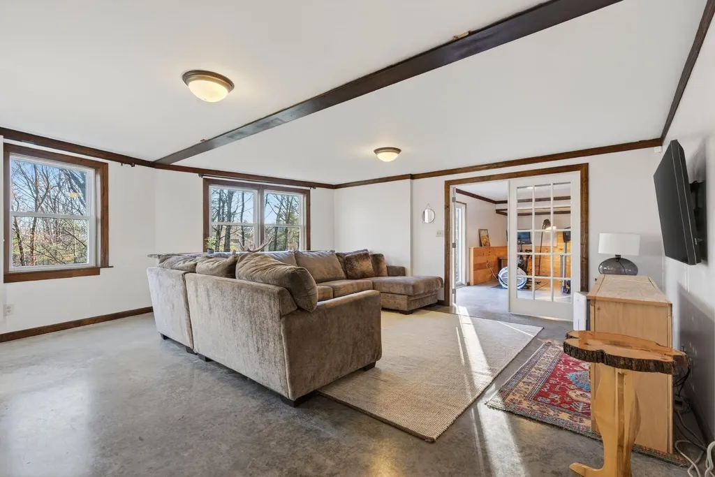 9 Black Oak Drive Cumberland ME 04021