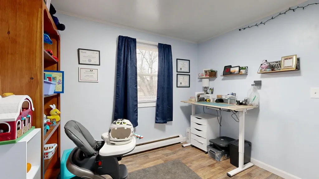 6 Cecile Avenue Augusta ME 04330