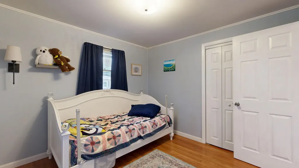 6 Cecile Avenue Augusta ME 04330