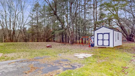 6 Cecile Avenue Augusta ME 04330