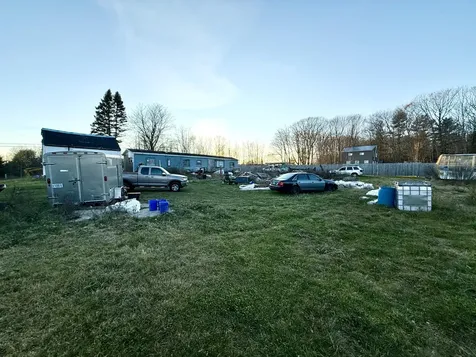 388 Bog Road Vassalboro ME 04989